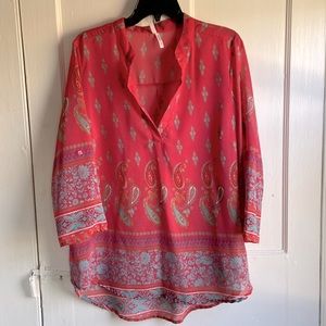 Beautiful slightly sheet coral blouse